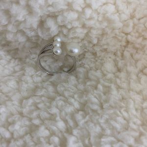 Sterling Silver and Pearl Ring